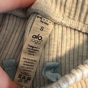 ALO Yoga Light Blue Ribbed Sweatshorts